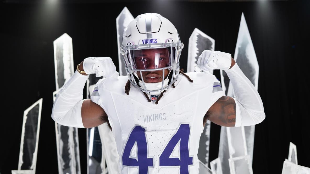 Vikings to wear classic uniforms against Packers, debut 'Rivalry' look against Lions