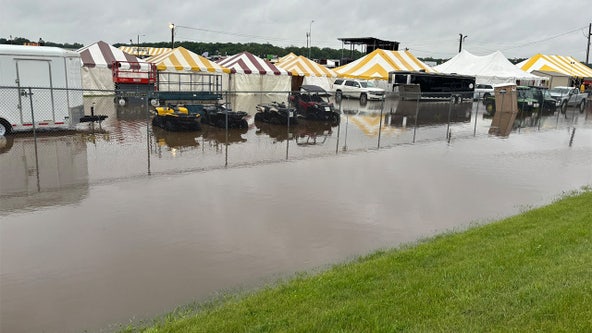 Winstock Country concertgoers pull out of flooded campgrounds Sunday