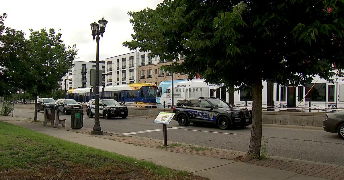 Pedestrian dies after being hit by light rail train in St. Paul | FOX 9 ...