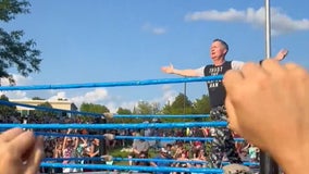 Ian Leonard makes professional wrestling debut