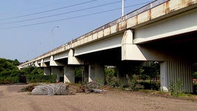 Removal of Kellogg Blvd bridge in St. Paul postponed to fall, road closures canceled