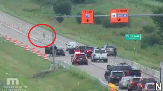 I-35 in Faribault shut down: Video shows standoff on highway