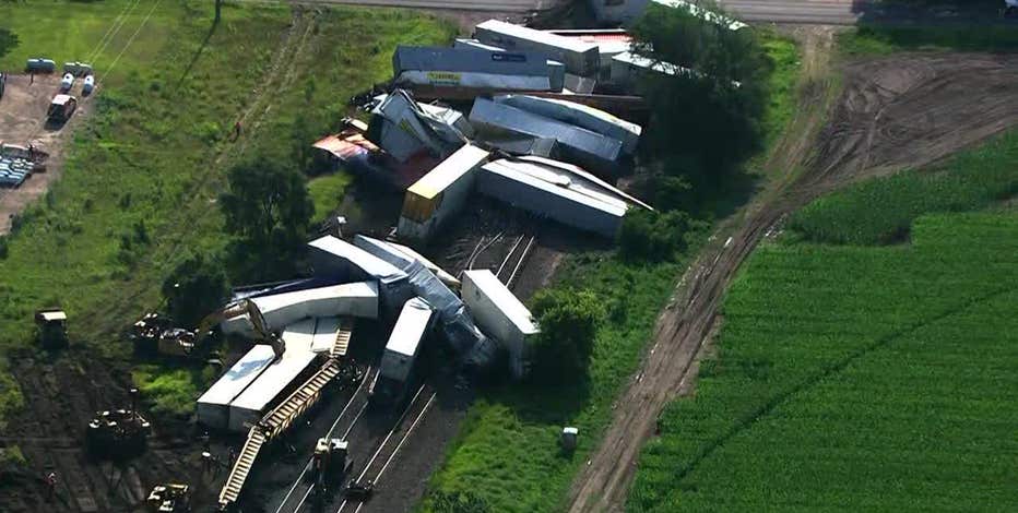 Big Lake train derailment blocks off area as crews and authorities