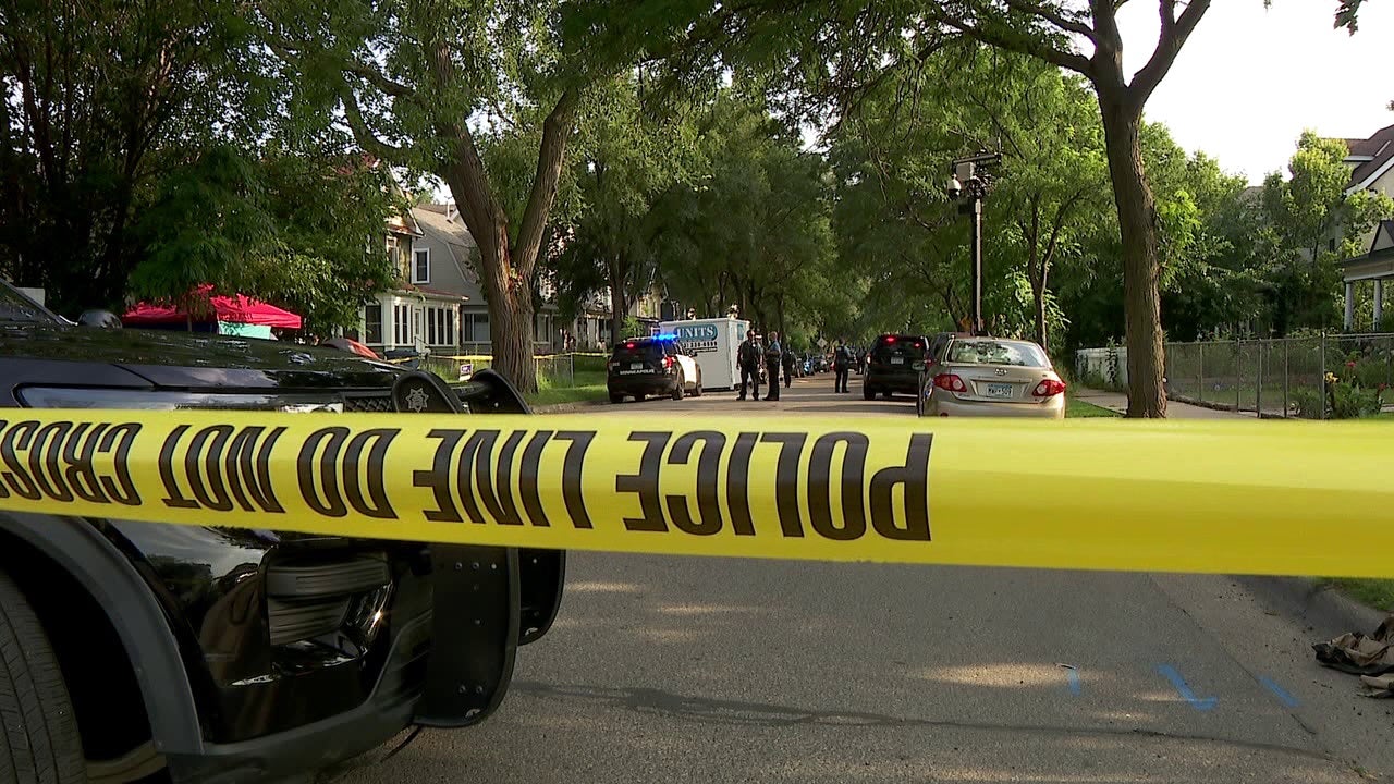 Man Killed In Minneapolis Shooting After Fight At Homeless Encampment ...