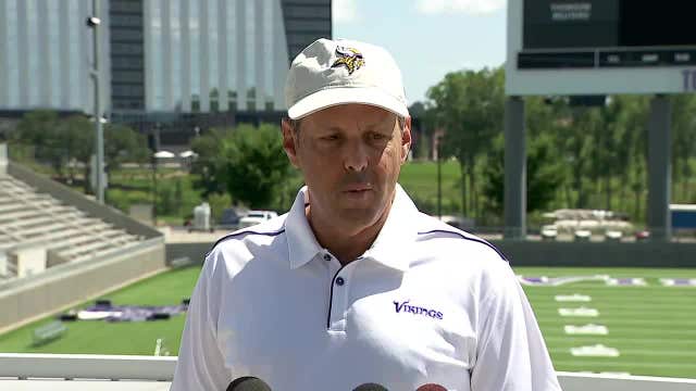 Mark Wilf not talking extensions (yet) for Kevin O’Connell, Kwesi Adofo-Mensah