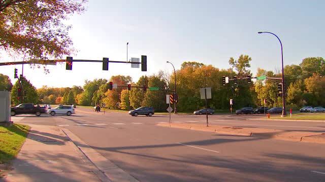 Community gathers at MN State Capitol to remember victims of road traffic crashes