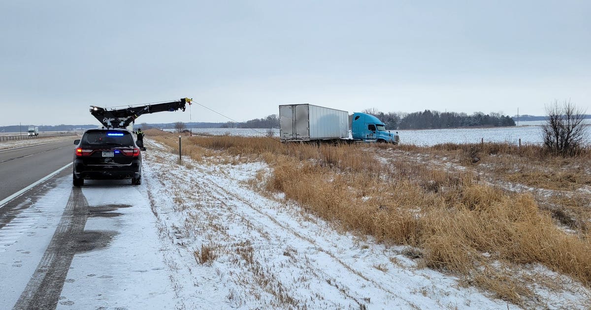 MN weather: Snowy roads lead to hundreds of crashes on Thursday | FOX 9 ...