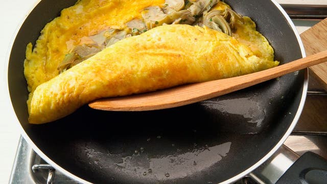 Minnesota PFAS ban: Nonstick pan makers challenge new law