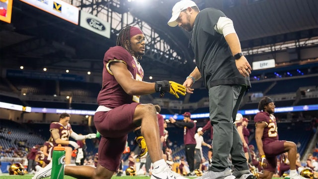 Gophers promote Danny Collins to defensive coordinator