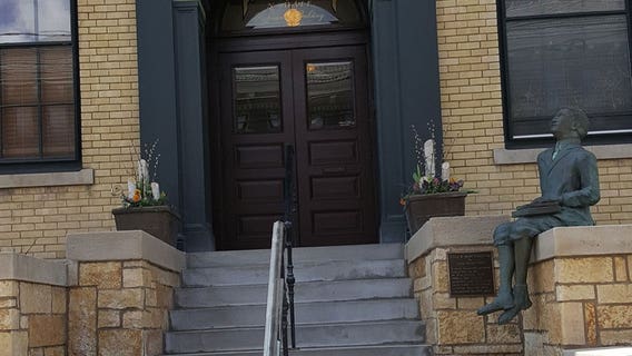 F. Scott Fitzgerald statue stolen from his former St. Paul school