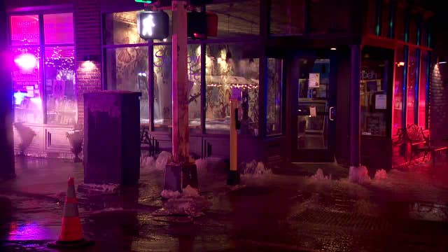 Mpls water main break displaces 3 people, closes businesses for Valentine's Day