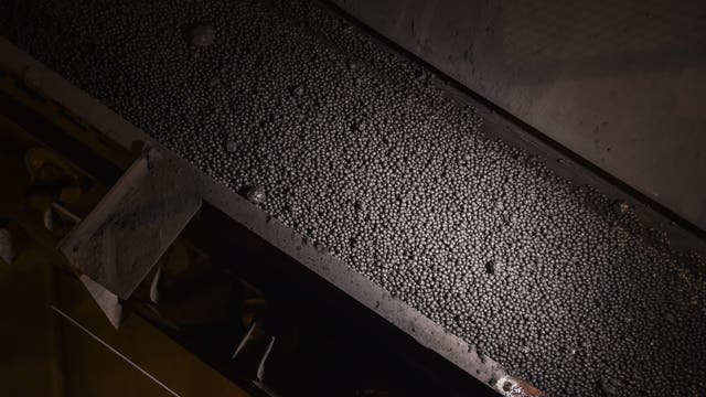 Hundreds of Iron Range steelworkers facing layoffs in May