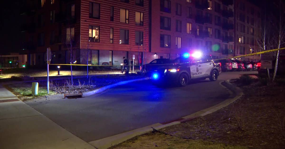 Man found fatally shot in crashed car outside a Minneapolis apartment ...