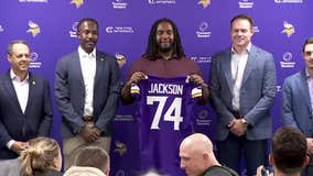 Vikings introduce Donovan Jackson, who has cat named 'Leonardo DiCatio'