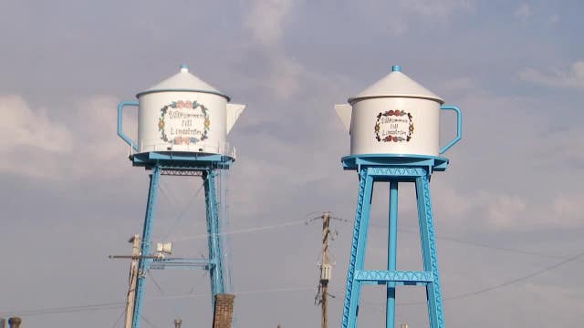 Effort to restore Lindstrom's iconic coffee pot percolating