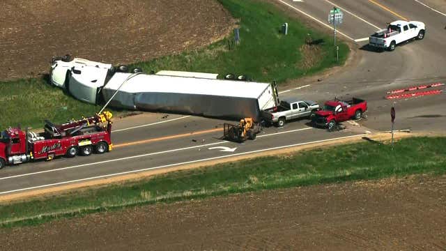 Crash near Cottage Grove involving semi leaves 1 with life-threatening injuries