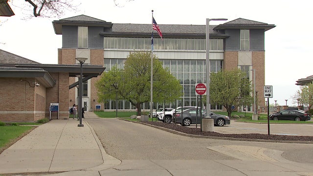 Metro State lockdown: Man accused of shooting at mom after being thrown out of house