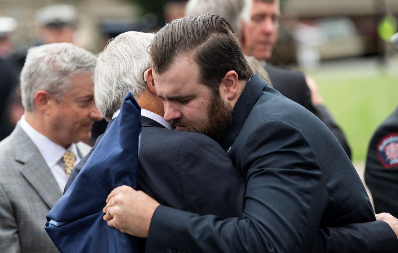 Rep. Hortman's son helps pass MN bill on police cleanup damage coverage