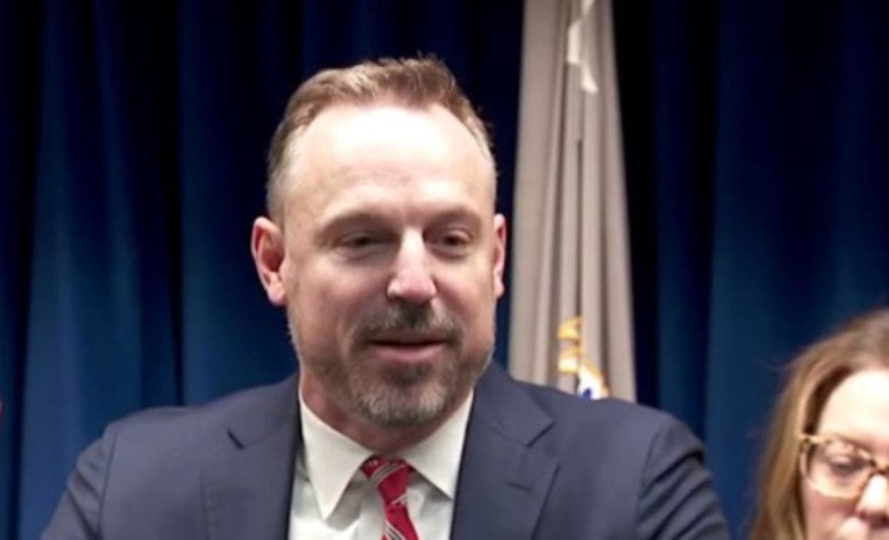 Minnesota's federal fraud prosecutor Joe Thompson resigns