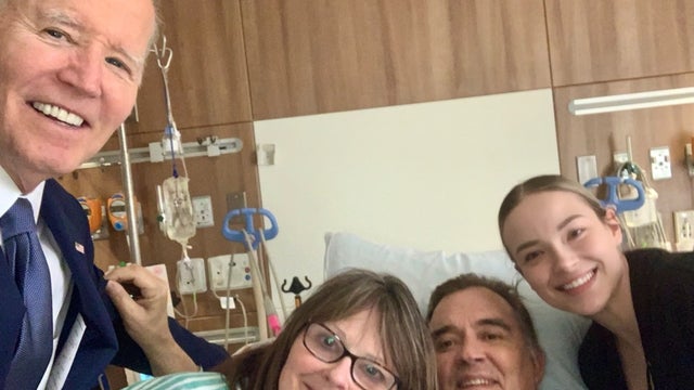 Former President Joe Biden pays respects to Hortmans, visits Hoffmans at the hospital