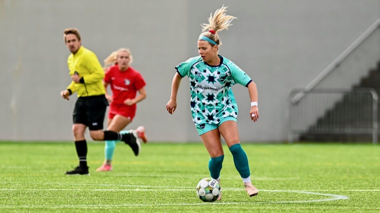 Minnesota Aurora's Charley Boone is USL-W Defender of the Year