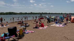 Beach-goers hit Lake Nokomis to celebrate July Fourth, beat the heat
