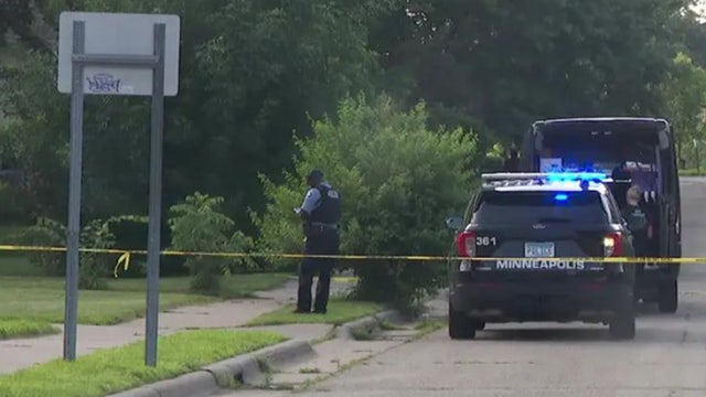 Fatal Minneapolis stabbing started over $15 argument: Charges