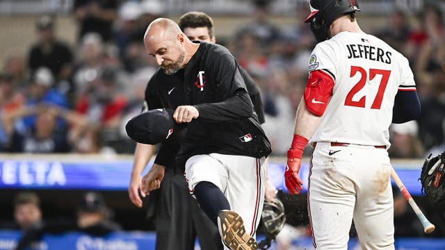 Rocco Baldelli out as Twins manager after 7 seasons