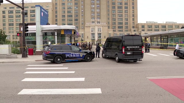 Minneapolis transit center shooting leaves 1 dead, police searching for suspect
