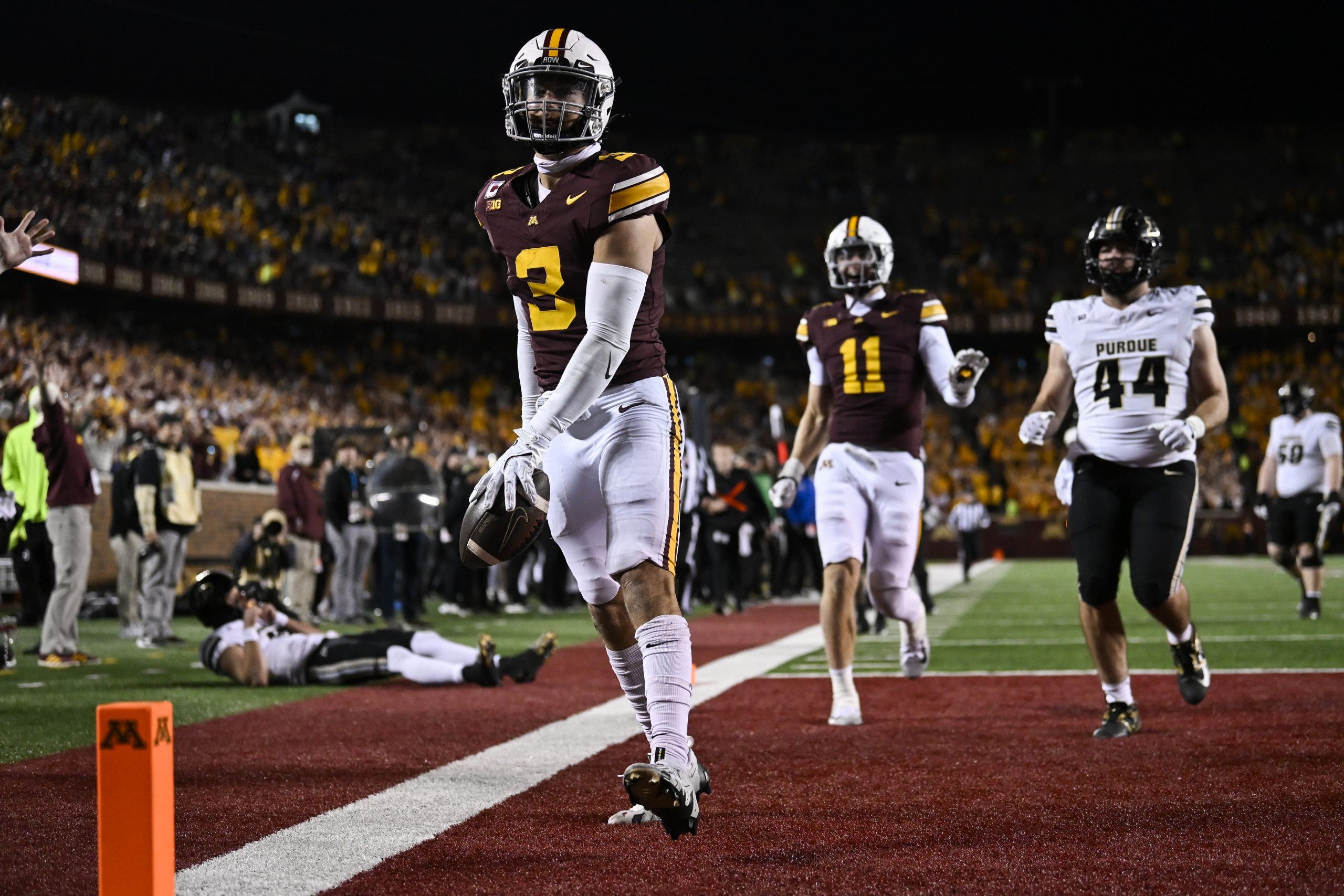 Koi Perich intends to enter NCAA transfer portal after 2 seasons with Gophers