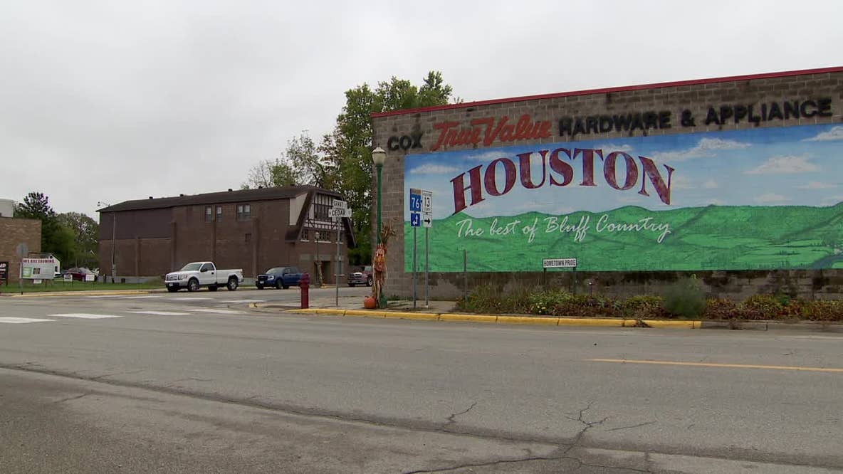 Wandermore in Minnesota on mission to visit every town in the state