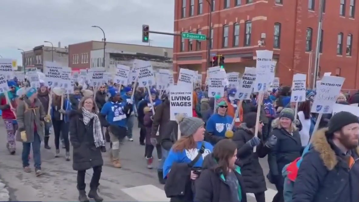 Minneapolis teachers vote to ratify contract with school district