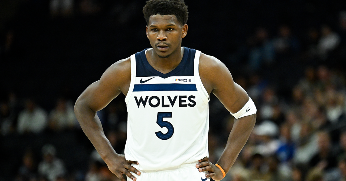 Timberwolves hold off Spurs 104-102 in Game 1 of Western Conference Semifinals