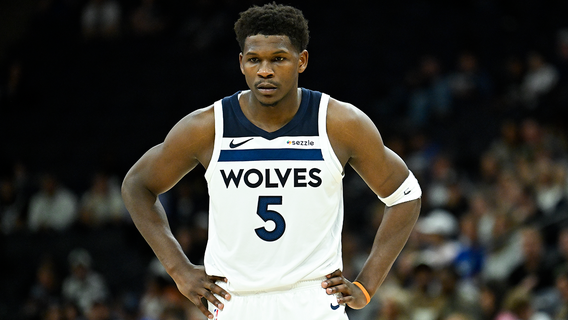 Wolves' Anthony Edwards to miss 2 weeks with hamstring strain: Report