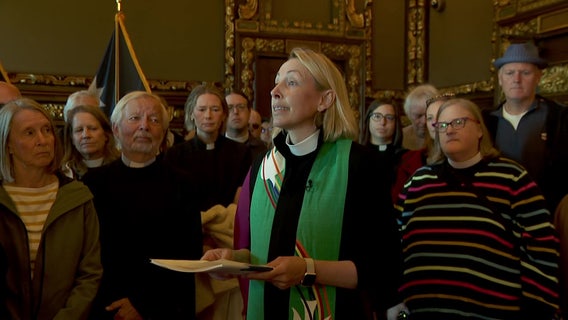 A prayer for assault weapons ban: Hundreds of clergy coming to capitol