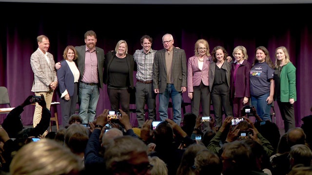 Former Congresswoman Gabby Giffords pushes for action on gun laws in Minnesota