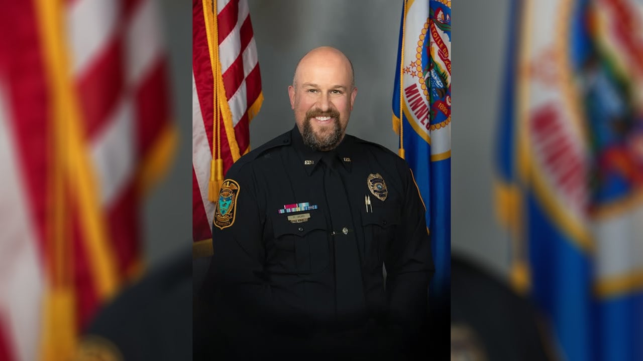 Farmington officer honored: Flags fly at half-staff across Minnesota