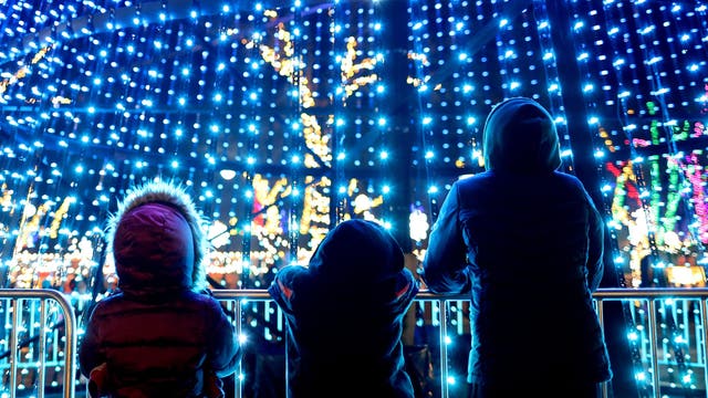 Sam’s Christmas Village & Light Tour in Somerset, WI Hosts Its Brightest Season Yet