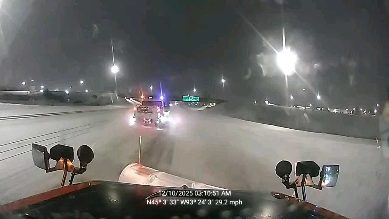 LIVE UPDATES | Minnesota weather: Light snow early Wednesday; snow covered roads