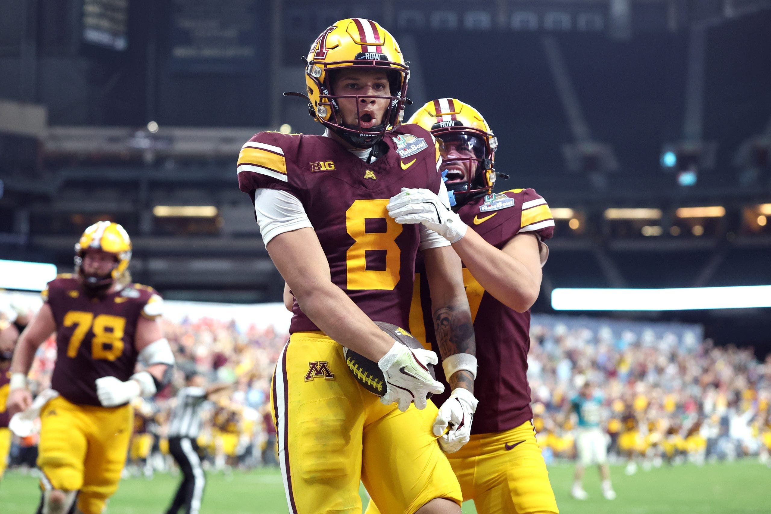 Rate Bowl walk-off: Gophers beat New Mexico 20-17 in OT on Jalen Smith TD