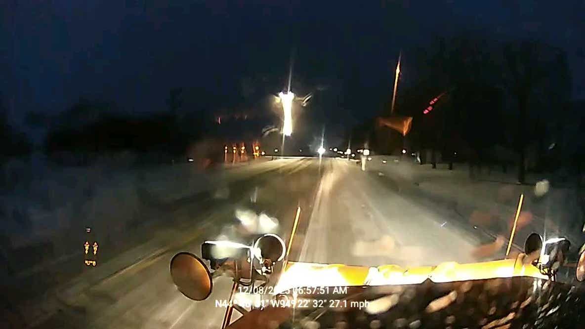 Minnesota weather: Slick roads for drivers as snow, freezing rain rolls in