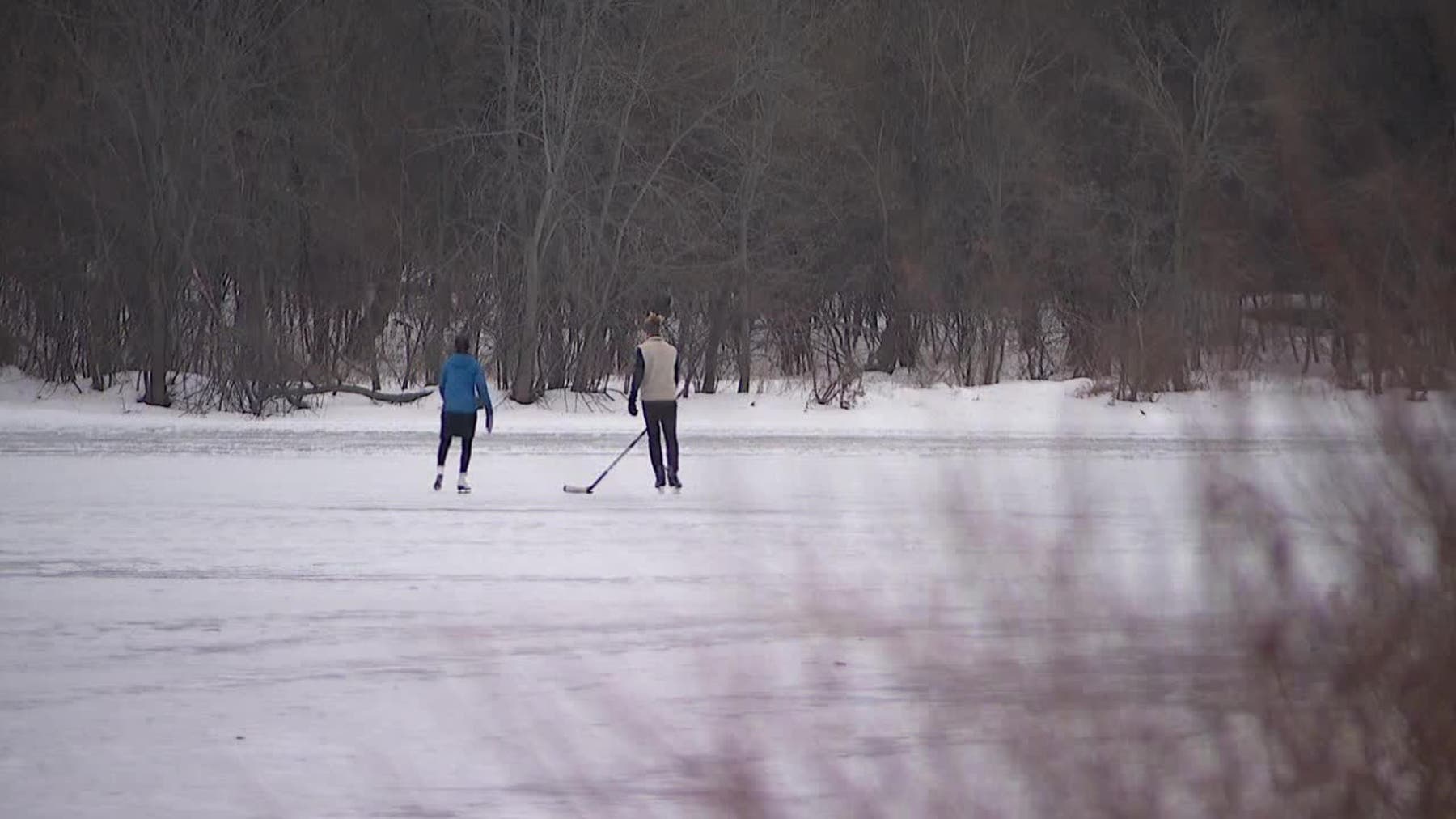 Minneapolis outdoor ice rinks open for the season