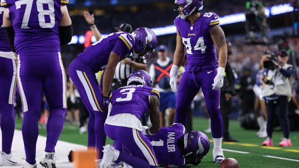 After playoff elimination, Vikings beat Cowboys 34-26 on Sunday Night Football