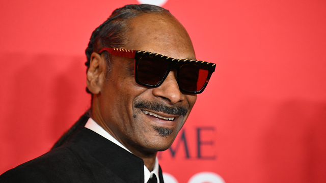 Snoop Dogg releases 'Christmas in Minnesota' ahead of Vikings halftime performance