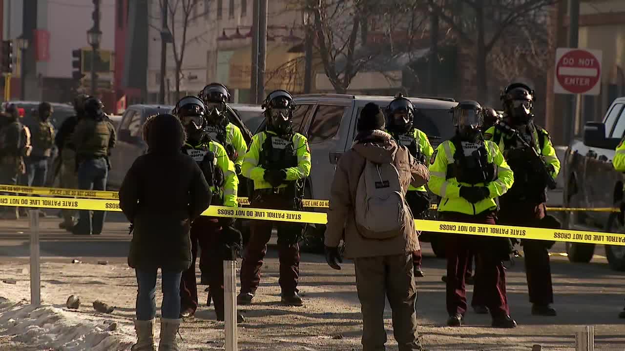 LIVE UPDATES | Minneapolis shooting: Man shot by federal agents has died