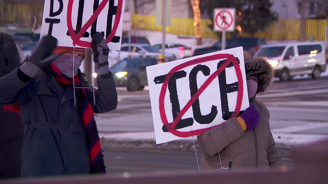 LIVE UPDATES | ICE in MN: Businesses closed for ICE Out strike; feds call for state cooperation