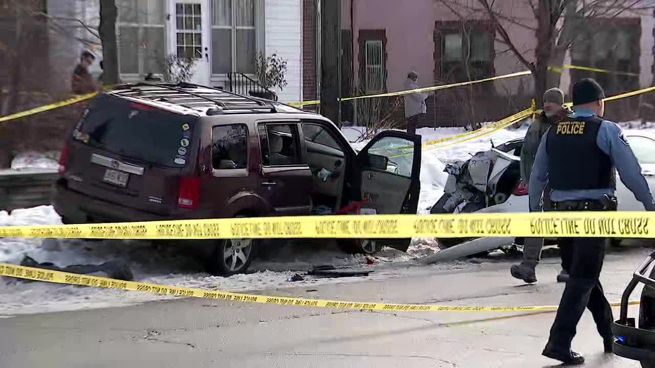 Minneapolis ICE shooting: Eyewitness accounts contradict ICE statement