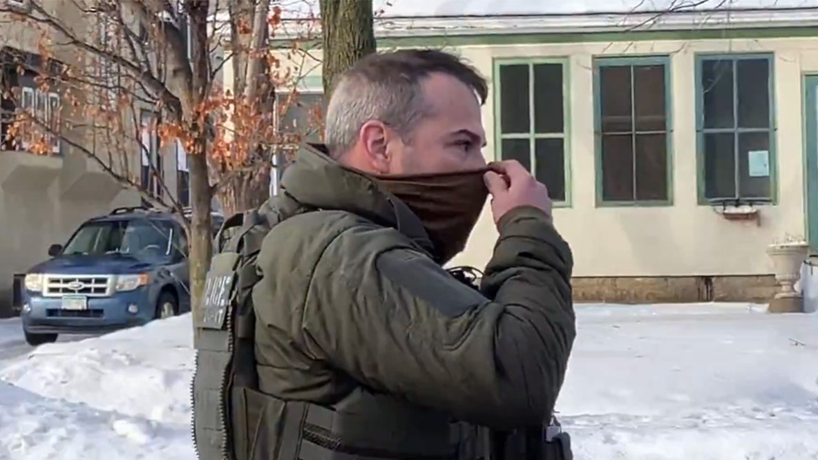 New ICE mask, uniform policy eyed by St. Paul City Council