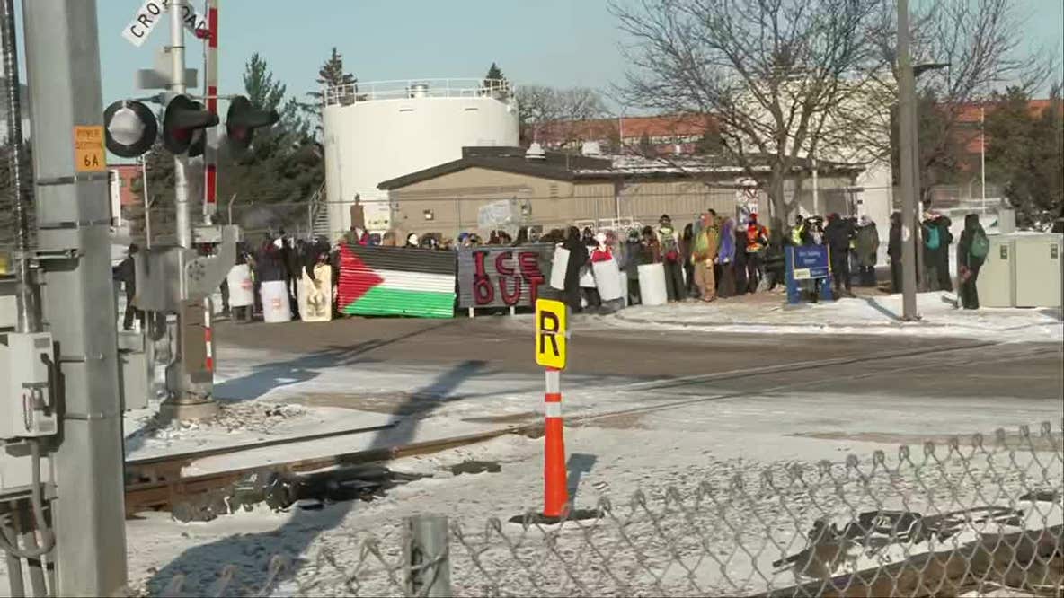 LIVE UPDATES | ICE in MN: Arrests reported during 'ICE Out' protests