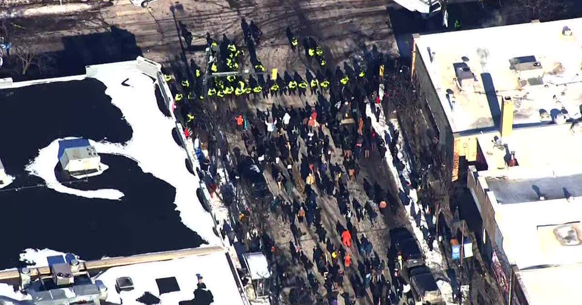 Minneapolis shooting today: Reaction pours in after man killed by border agent